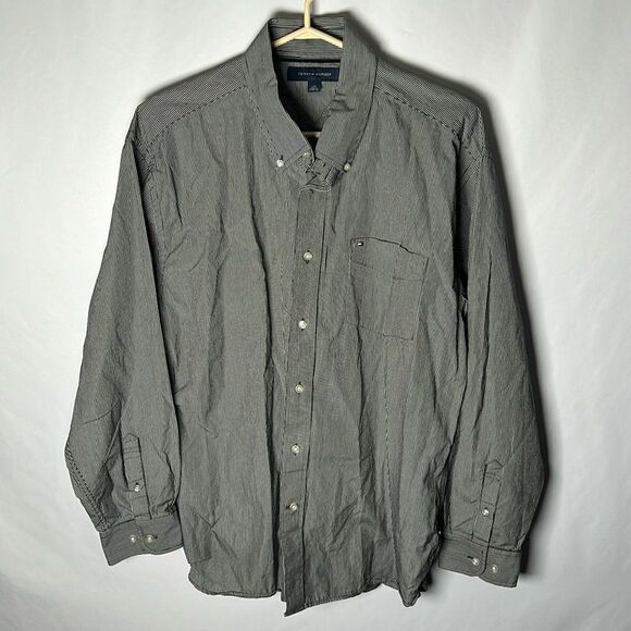Men’s Tommy Hilfiger dress shirt Large - Picture 1 of 3